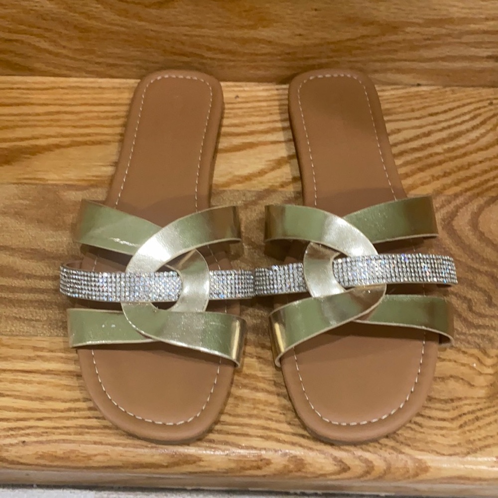 Olivia Miller sandals